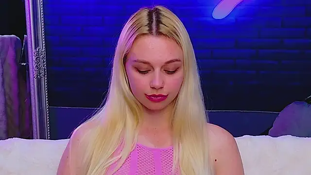 AlessiaCroft online show from 06/05/26, 06:52