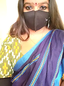 nivedha27 online show from 12/23/25, 05:29