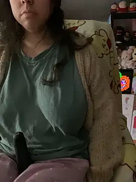 w3tkittty online show from 11/18/25, 03:26