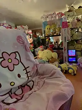 w3tkittty online show from 05/30/26, 01:01