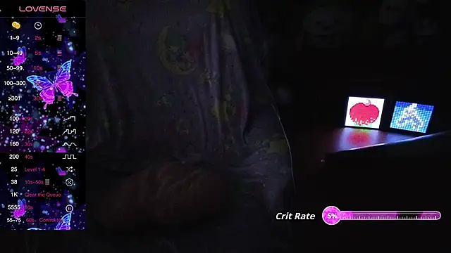 w3tkittty online show from 10/24/25, 09:58