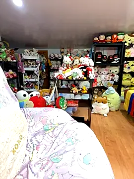 w3tkittty online show from 12/01/25, 11:49