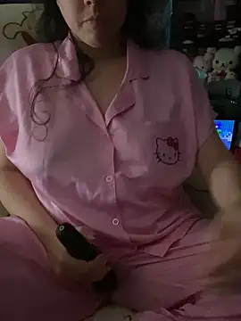 w3tkittty online show from 11/03/25, 03:15