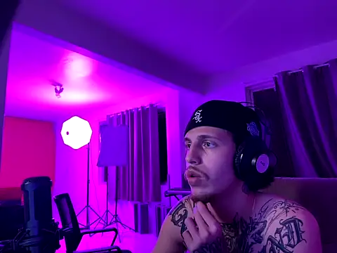 bigrosa21cm online show from 10/12/25, 06:26