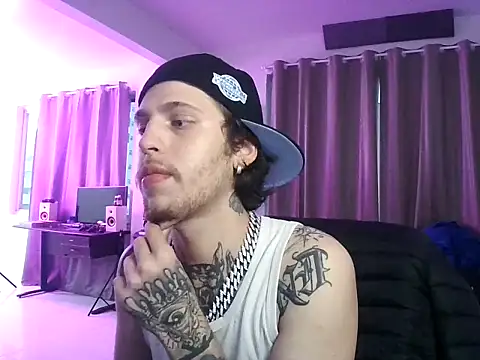 bigrosa21cm online show from 11/01/25, 09:19