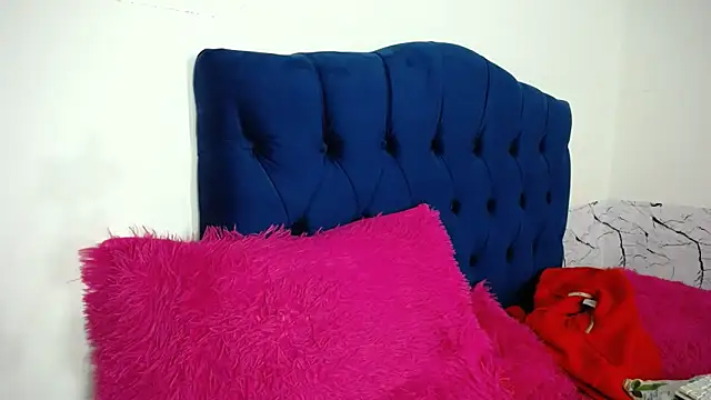 karolay su online show from 11/17/25, 08:57