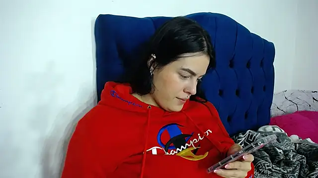 karolay su online show from 12/21/25, 03:52