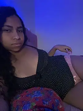 Snapshot of camillaCat chatting on 09/21/25, 05:45 camillaCat online show from 09/21/25, 05:45