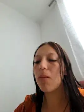 Snapshot of MELODY__06 chatting on 09/10/25, 12:48 MELODY  06 online show from 09/10/25, 12:48