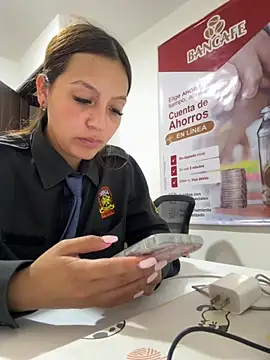 MELODY  06 online show from 11/28/25, 12:27