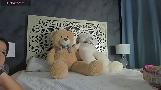 Amyblack   online show from 03/10/26, 11:42