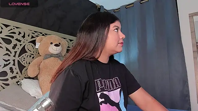 Amyblack   online show from 11/10/25, 12:37