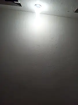 Snapshot of WALESKABBW_ASS chatting on 01/10/26, 03:13 WALESKABBW ASS online show from 01/10/26, 03:13