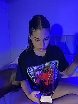 Snapshot of Nani_rosse_ chatting on 09/10/25, 02:21 Nani rosse online show from 09/10/25, 02:21