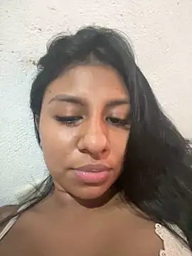 Emmily Vargas online show from 11/09/25, 08:13