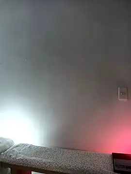 Alicia Montess online show from 09/17/25, 08:55