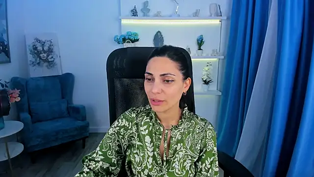 AllaYerty online show from 11/21/25, 11:42