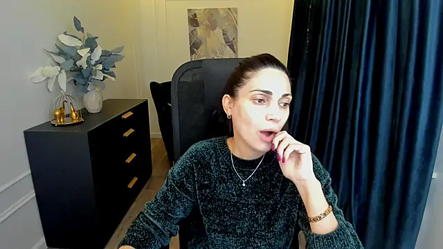 AllaYerty online show from 11/12/25, 11:47