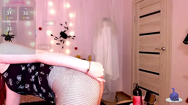 Snapshot of KatrinRayJoy chatting on 11/05/25, 05:10 KatrinRayJoy online show from 11/05/25, 05:10