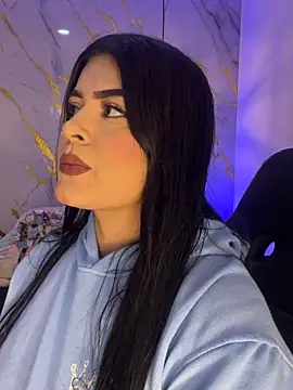 Kariina  69 online show from 04/14/26, 12:59