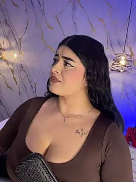 Kariina  69 online show from 04/22/26, 03:02