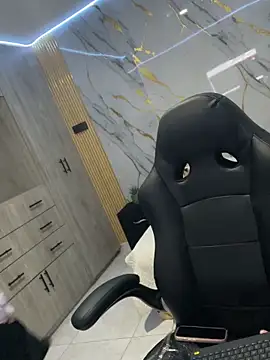 Kariina  69 online show from 02/01/26, 03:16