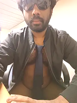 UrbanUtopia online show from 04/15/26, 12:27