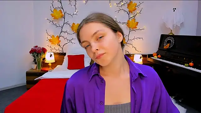 marshmallowee online show from 10/30/25, 01:09