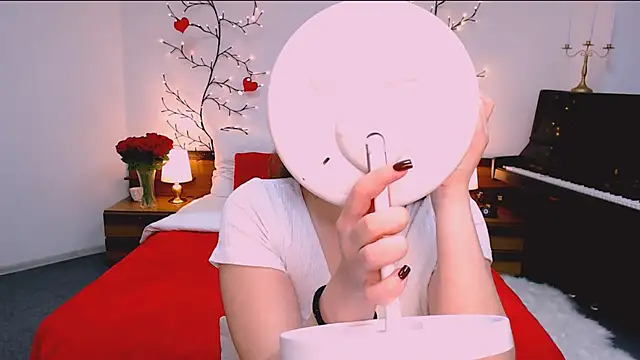 marshmallowee online show from 12/16/25, 01:37