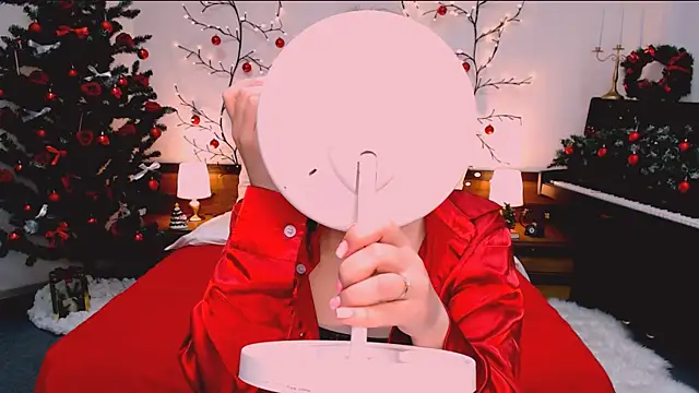 marshmallowee online show from 12/17/25, 08:14