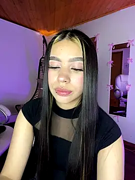 Cristina pinkk online show from 10/02/25, 02:04