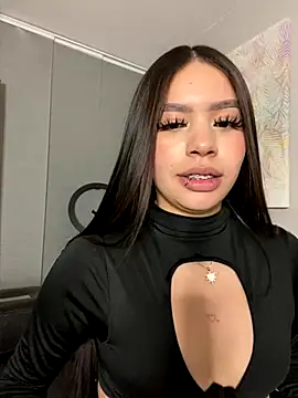 Cristina pinkk online show from 12/19/25, 03:43