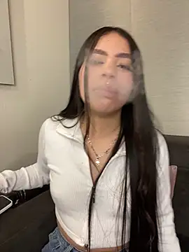 Cristina pinkk online show from 11/19/25, 04:34