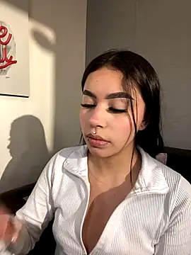 Cristina pinkk online show from 10/24/25, 03:38