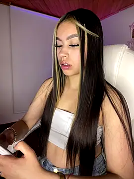 Cristina pinkk online show from 09/24/25, 12:18