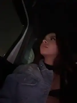 Cristina pinkk online show from 04/17/26, 02:36