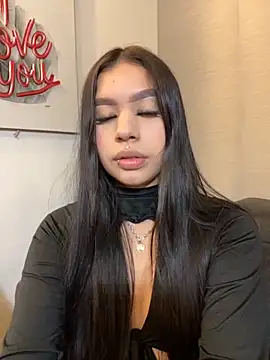 Cristina pinkk online show from 11/06/25, 03:32