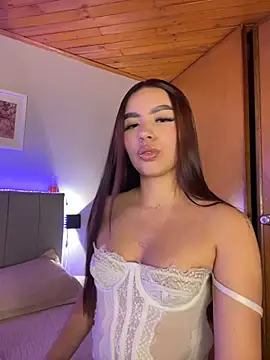 Cristina pinkk online show from 04/08/26, 12:12