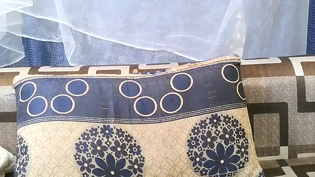 Snapshot of Evalivehere chatting on 03/30/26, 04:41 Evalivehere online show from 03/30/26, 04:41