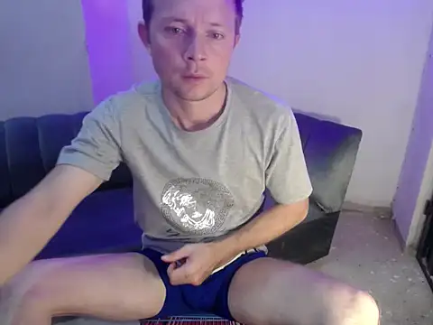hot mann11 online show from 04/24/26, 12:56