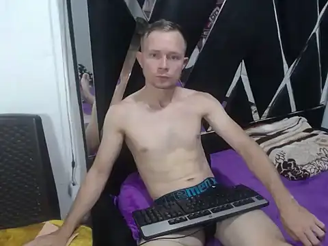 hot mann11 online show from 10/08/25, 10:10