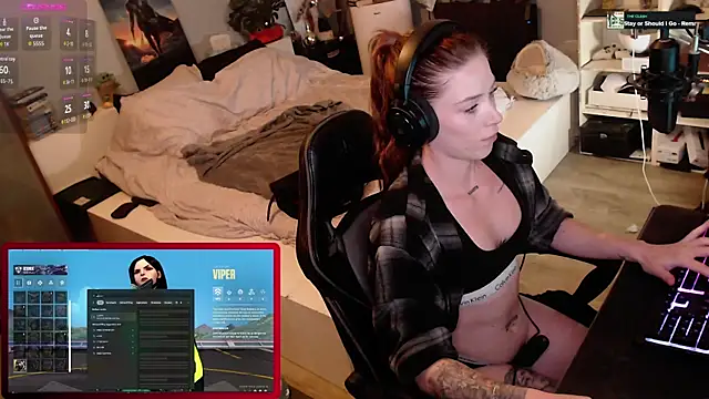 Horny Makima online show from 10/29/25, 10:03