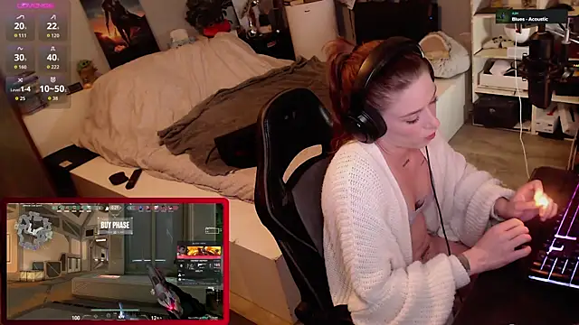 Horny Makima online show from 10/30/25, 01:09