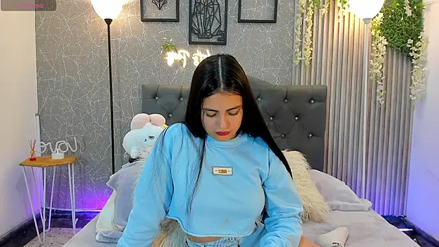 mialeia01 online show from 01/07/26, 01:27