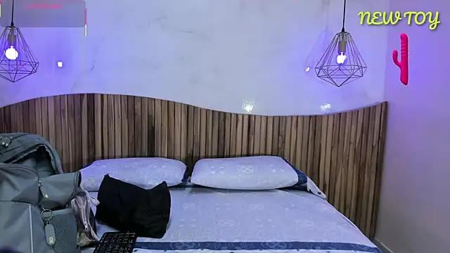AlissaJoness online show from 05/08/26, 11:47