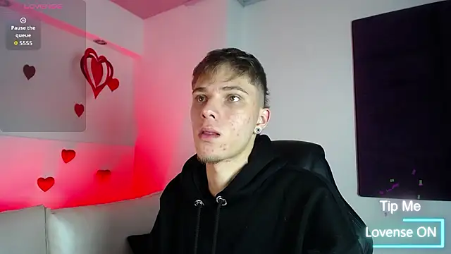 Snapshot of Robbin_Blaze chatting on 02/24/26, 05:08 Robbin Blaze online show from 02/24/26, 05:08