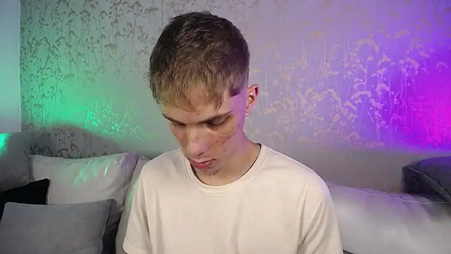 Snapshot of Robbin_Blaze chatting on 01/09/26, 04:19 Robbin Blaze online show from 01/09/26, 04:19