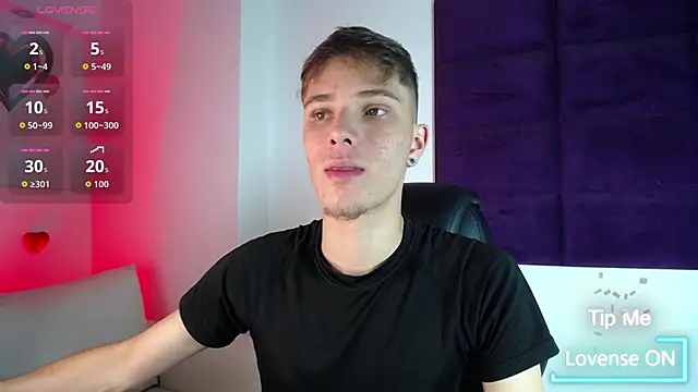 Snapshot of Robbin_Blaze chatting on 02/25/26, 12:22 Robbin Blaze online show from 02/25/26, 12:22