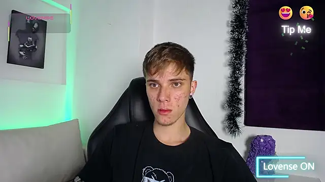 Robbin Blaze online show from 12/20/25, 02:58