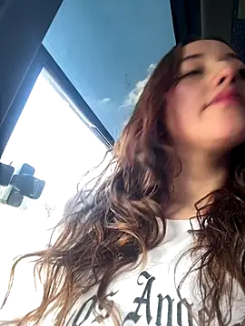 Baby  Otaku online show from 11/22/25, 09:02